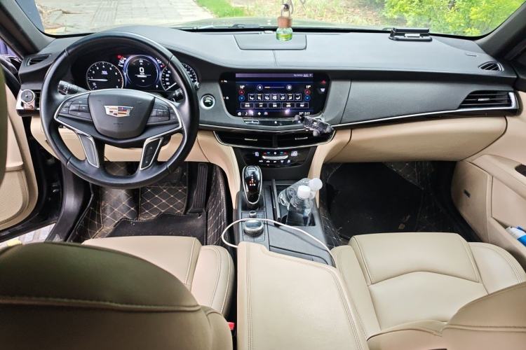 Used Cadillac CT6 2020 28T Fashion Edition Center Console
