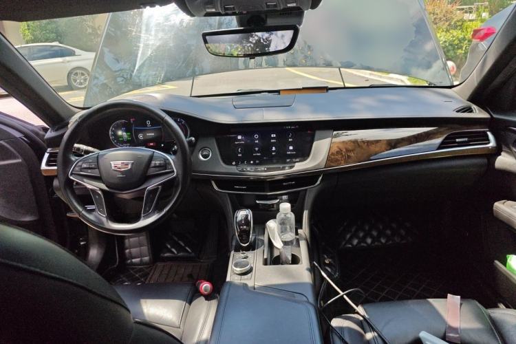 Used Cadillac CT6 2020 28T Luxury Version Center Console