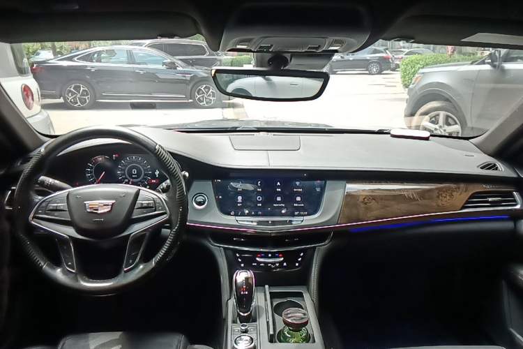 Used Cadillac CT6 2020 28T Luxury Version Center Console
