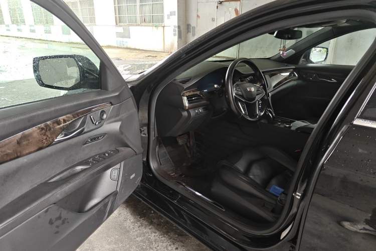 Used Cadillac CT6 2020 28T Luxury Version Driver Seat