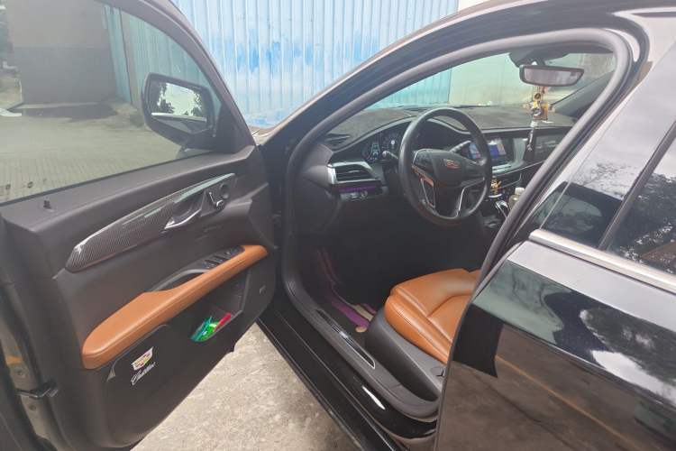 Used Cadillac CT6 2020 28T Luxury Version Driver Seat