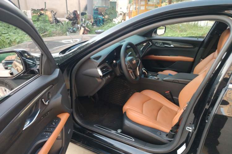Used Cadillac CT6 2020 28T Luxury Version Driver Seat