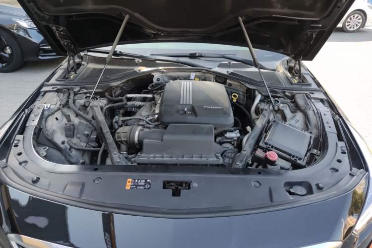 Used Cadillac CT6 2020 28T Luxury Version Engine Bay