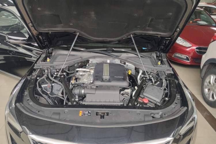 Used Cadillac CT6 2020 28T Elite Edition Engine Bay