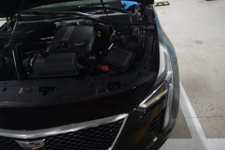 Used Cadillac CT6 2020 28T Elite Edition Engine Bay Left