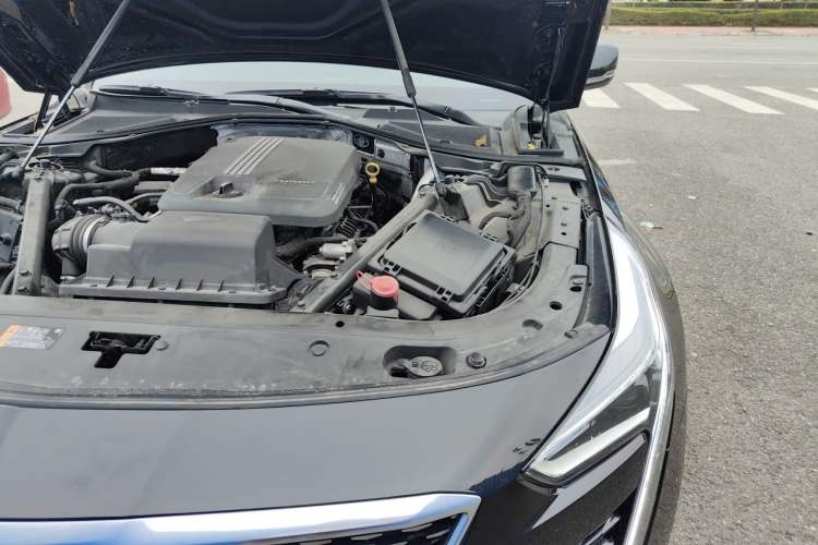 Used Cadillac CT6 2020 28T Luxury Version Engine Bay Left