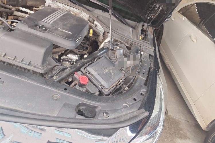 Used Cadillac CT6 2020 28T Luxury Version Engine Bay Left