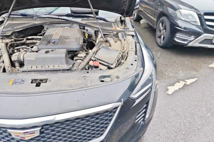 Used Cadillac CT6 2020 28T Fashion Edition Engine Bay Left