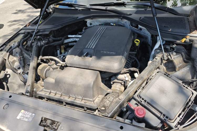 Used Cadillac CT6 2020 28T Luxury Version Engine Bay Left