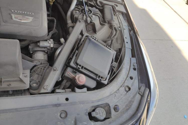 Used Cadillac CT6 2020 28T Elite Edition Engine Bay Left