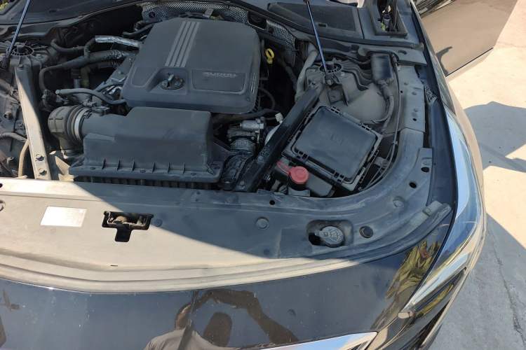 Used Cadillac CT6 2020 28T Fashion Edition Engine Bay Left
