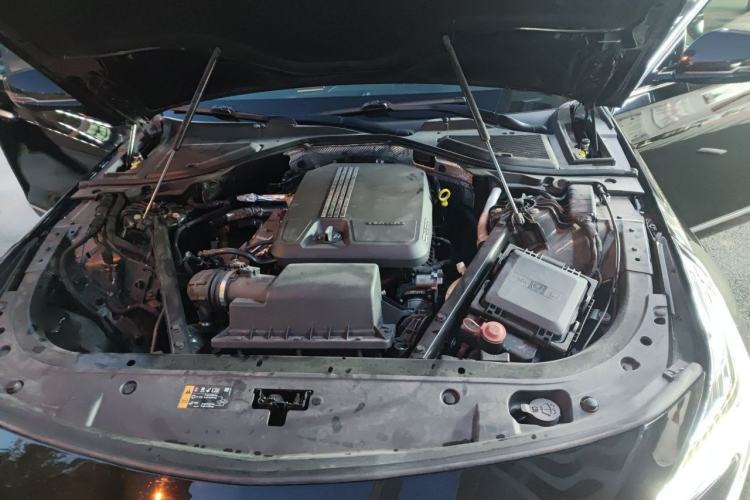 Used Cadillac CT6 2020 28T Elite Edition Engine Bay