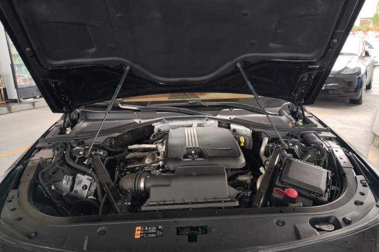 Used Cadillac CT6 2020 28T Fashion Edition Engine Bay