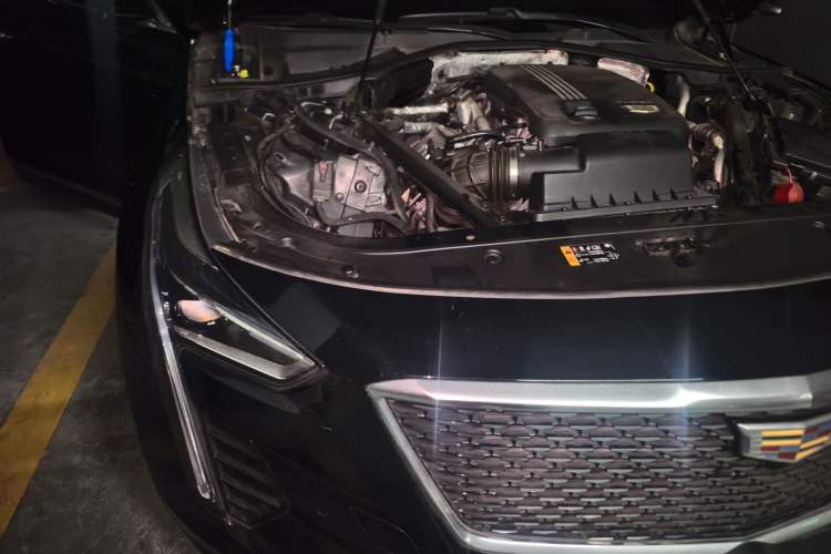 Used Cadillac CT6 2020 28T Elite Edition Engine Bay Right