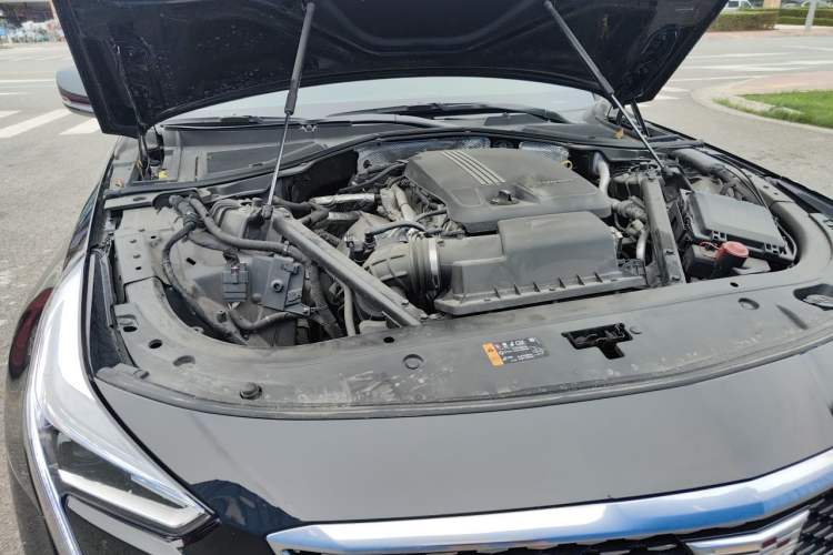 Used Cadillac CT6 2020 28T Luxury Version Engine Bay Right