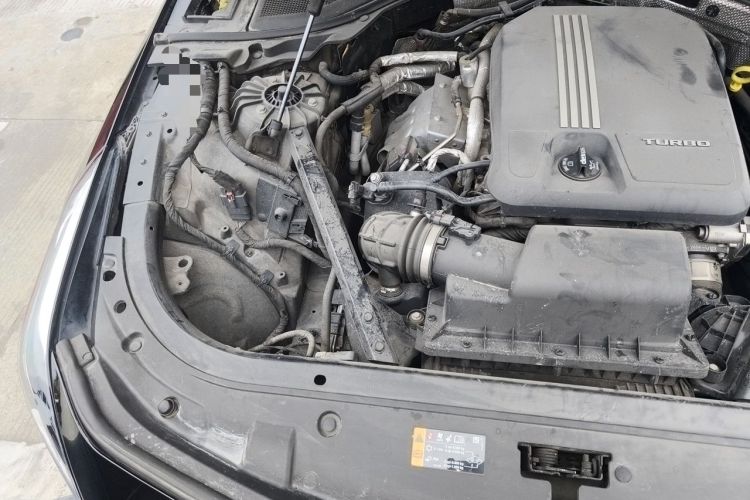 Used Cadillac CT6 2020 28T Luxury Version Engine Bay Right