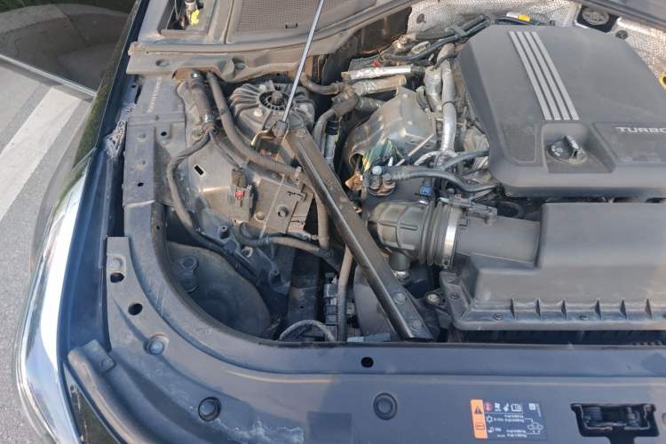 Used Cadillac CT6 2020 28T Elite Edition Engine Bay Right