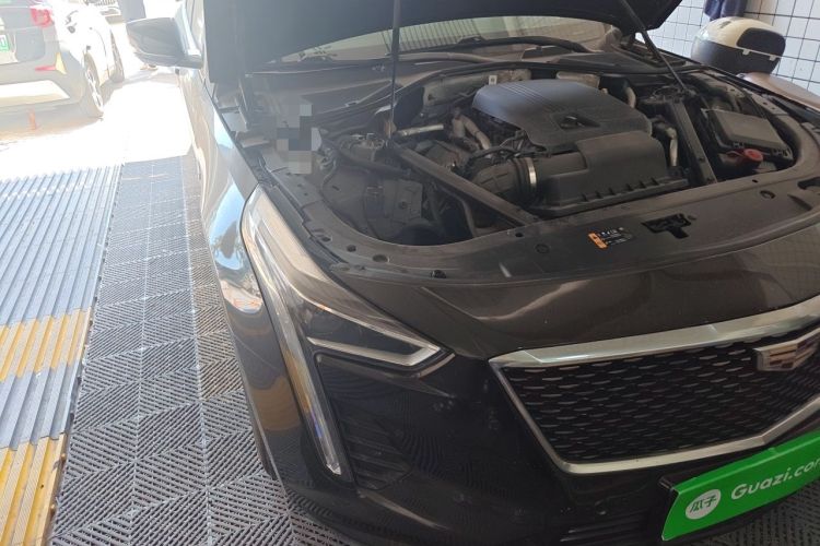 Used Cadillac CT6 2020 28T Fashion Edition Engine Bay Right