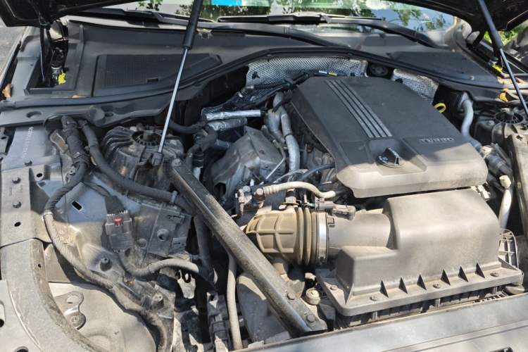 Used Cadillac CT6 2020 28T Luxury Version Engine Bay Right