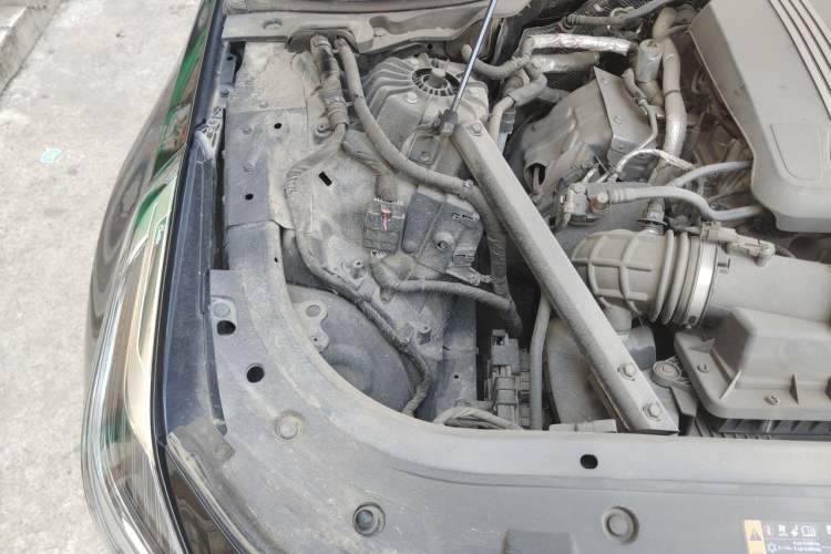 Used Cadillac CT6 2020 28T Elite Edition Engine Bay Right