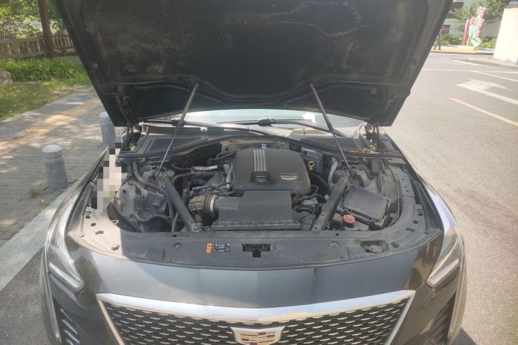 Used Cadillac CT6 2020 28T Elite Edition Engine Bay