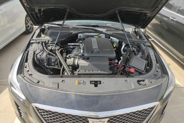 Used Cadillac CT6 2020 28T Luxury Version Engine Bay