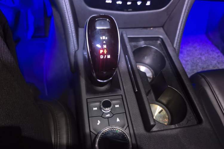 Used Cadillac CT6 2020 28T Elite Edition Gear Lever