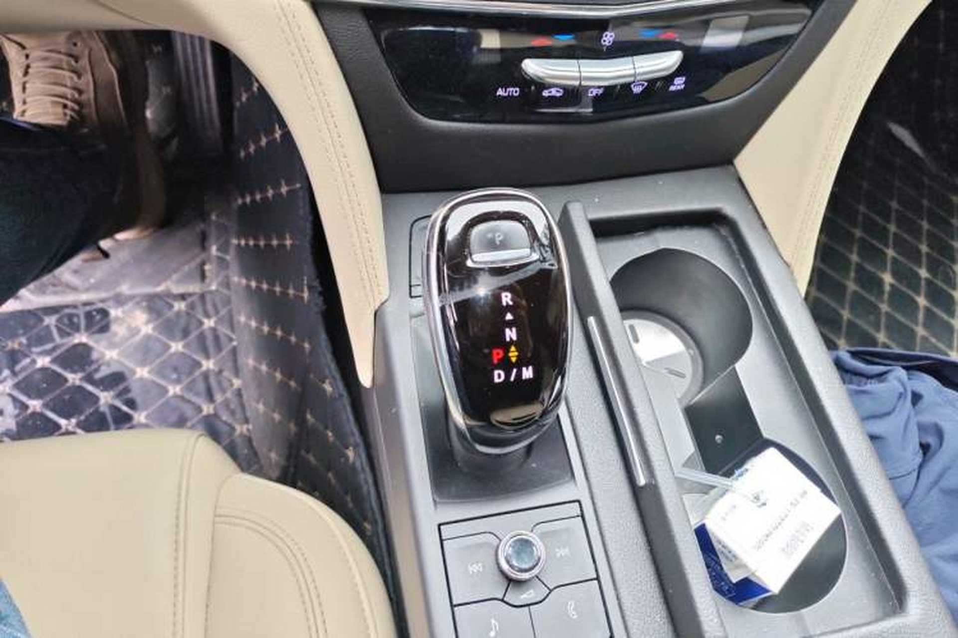 Used Cadillac CT6 2020 28T Fashion Edition Gear Lever