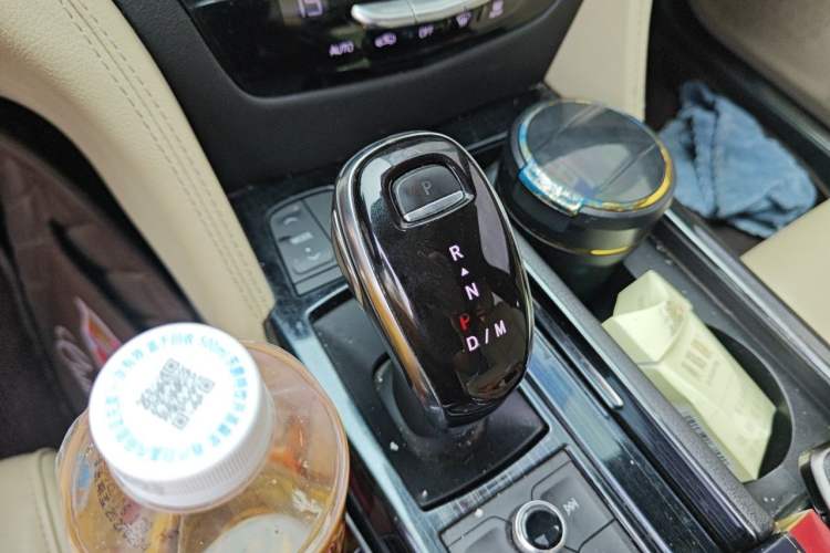 Used Cadillac CT6 2020 28T Fashion Edition Gear Lever