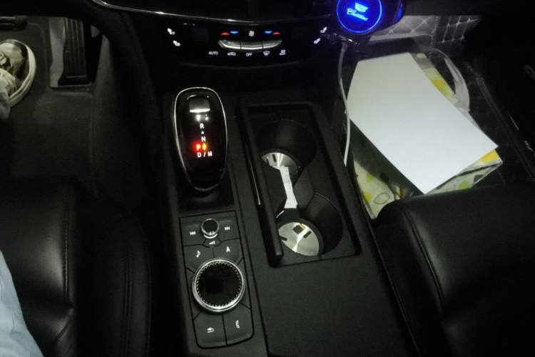 Used Cadillac CT6 2020 28T Elite Edition Gear Lever