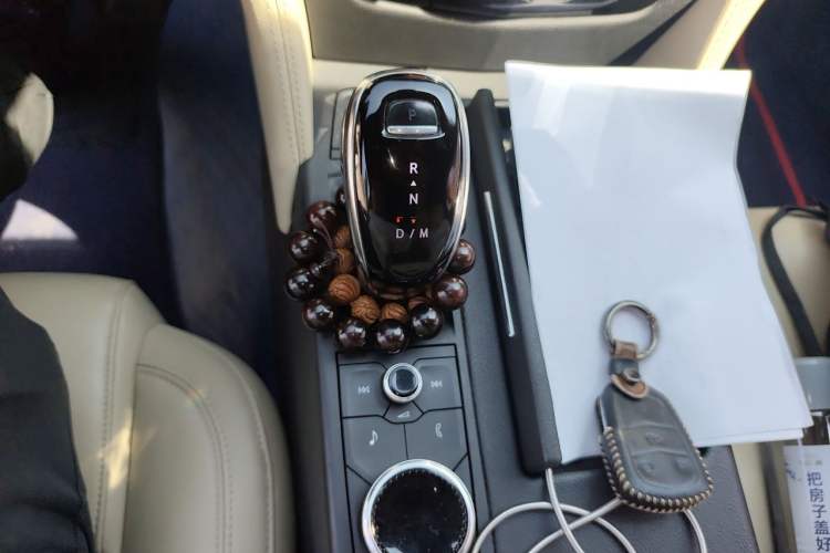 Used Cadillac CT6 2020 28T Fashion Edition Gear Lever