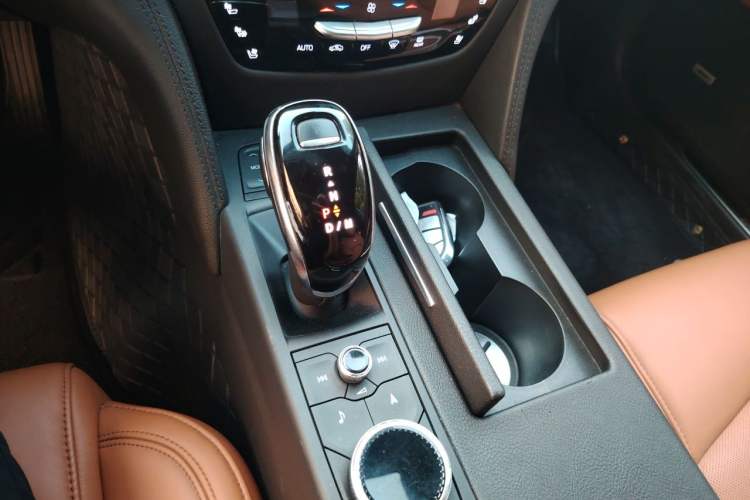 Used Cadillac CT6 2020 28T Luxury Version Gear Lever