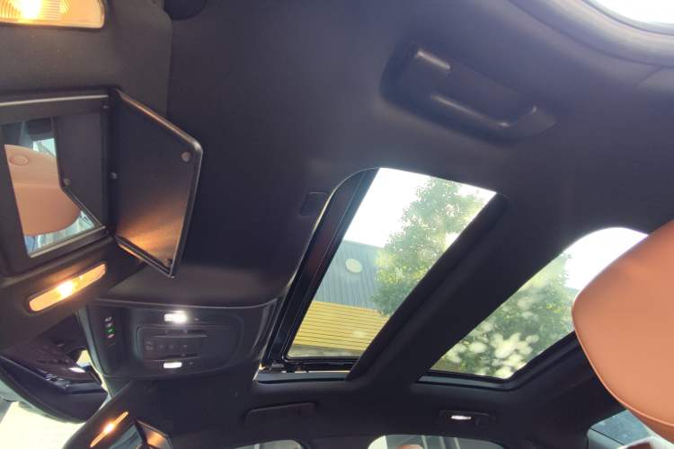 Used Cadillac CT6 2020 28T Luxury Version Headliner