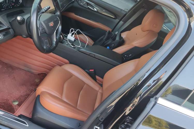 Used Cadillac CT6 2020 28T Luxury Version Left Front Seat