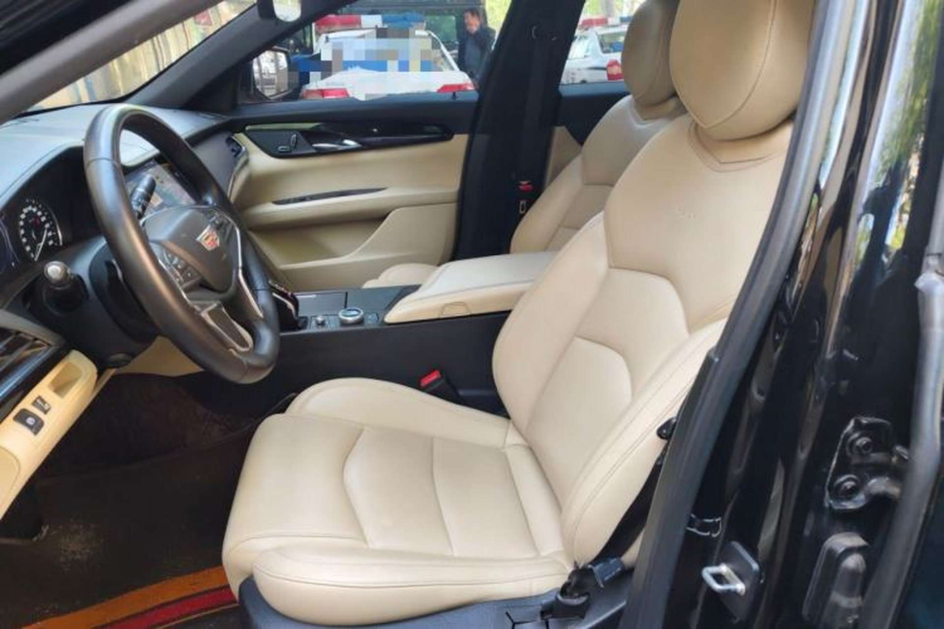 Used Cadillac CT6 2020 28T Fashion Edition Left Front Seat