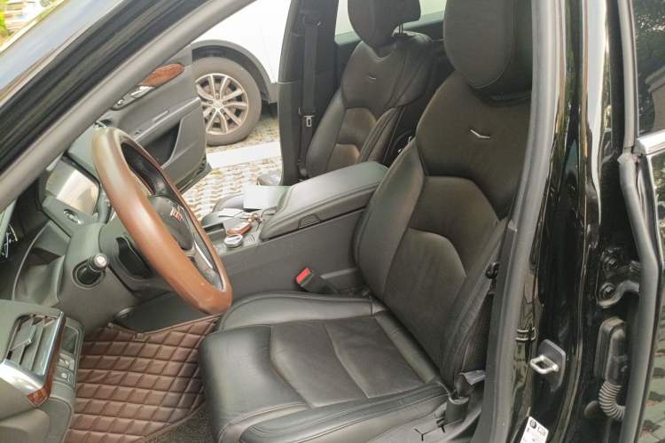 Used Cadillac CT6 2020 28T Fashion Edition Left Front Seat