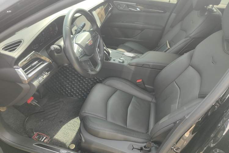 Used Cadillac CT6 2020 28T Luxury Version Left Front Seat