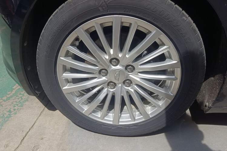 Used Cadillac CT6 2020 28T Fashion Edition Left Front Wheel Hub