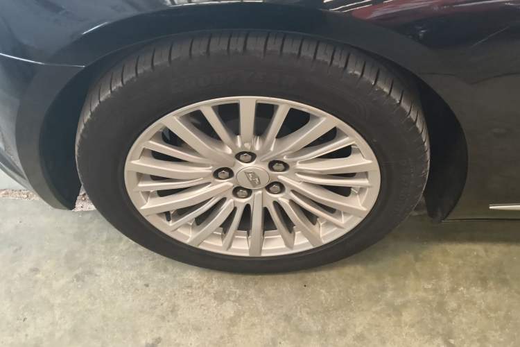 Used Cadillac CT6 2020 28T Fashion Edition Left Front Wheel Hub