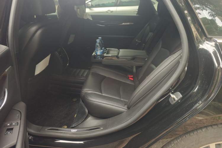 Used Cadillac CT6 2020 28T Luxury Version Left Rear Seat