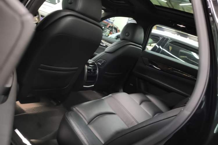 Used Cadillac CT6 2020 28T Luxury Version Left Rear Seat