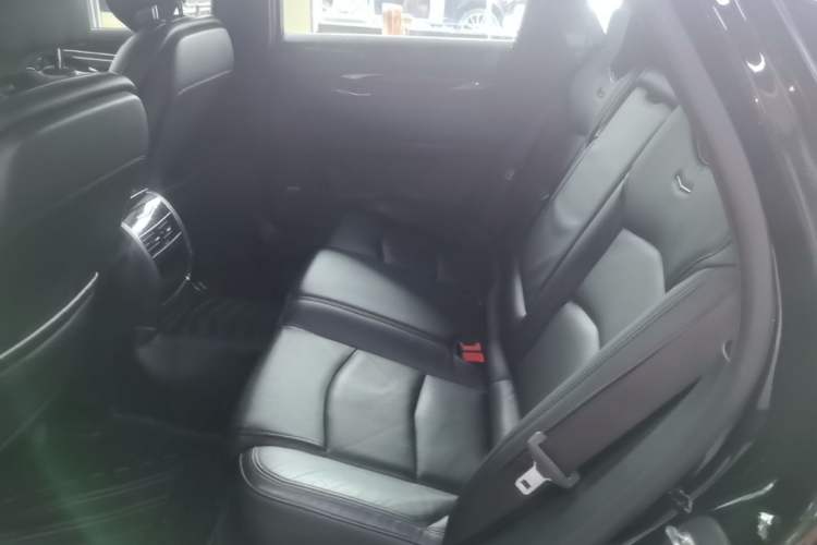 Used Cadillac CT6 2020 28T Luxury Version Left Rear Seat