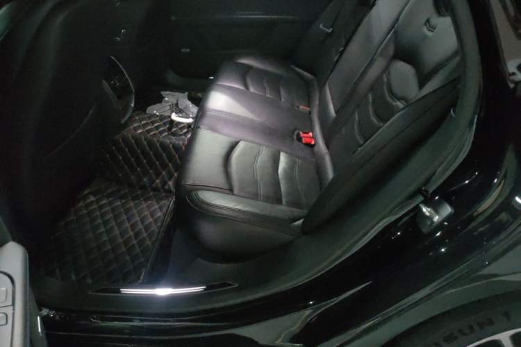 Used Cadillac CT6 2020 28T Leading Sport Model Left Rear Seat