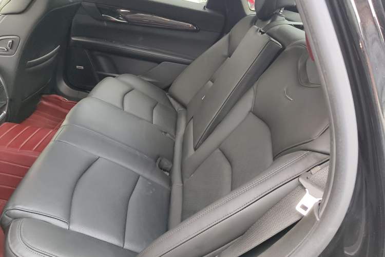 Used Cadillac CT6 2020 28T Luxury Version Left Rear Seat