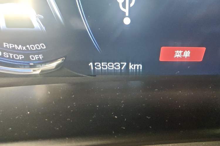 Used Cadillac CT6 2020 28T Luxury Version Odometer Close Up