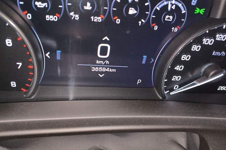 Used Cadillac CT6 2020 28T Fashion Edition Odometer Close Up