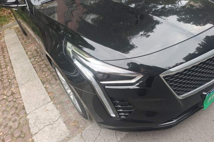 Used Cadillac CT6 2020 28T Luxury Version Right Front Headlight