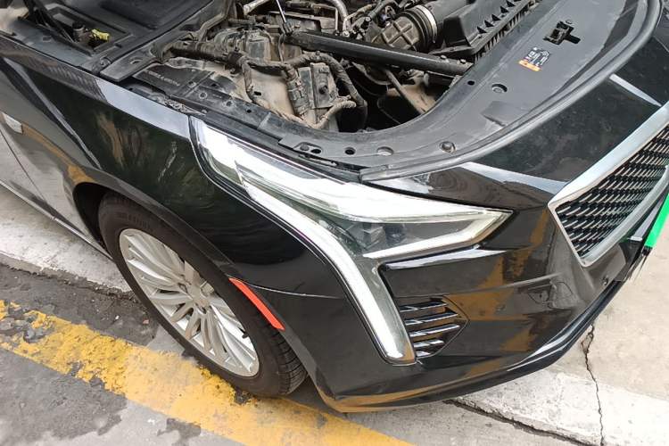 Used Cadillac CT6 2020 28T Luxury Version Right Front Headlight