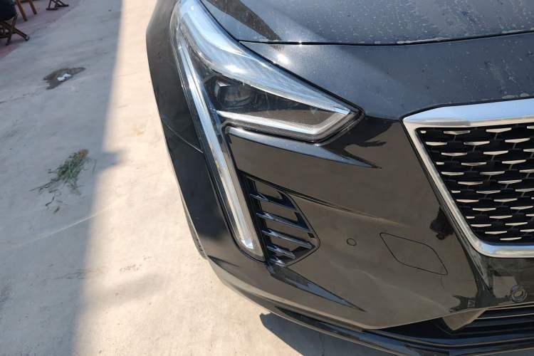 Used Cadillac CT6 2020 28T Fashion Edition Right Front Headlight