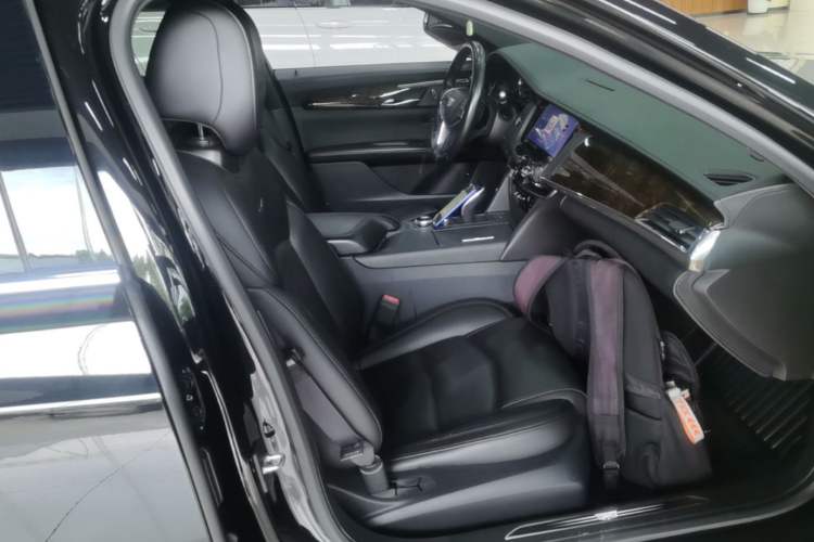 Used Cadillac CT6 2020 28T Luxury Version Right Front Seat